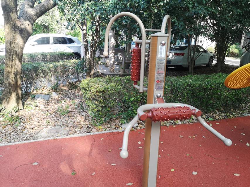 腰背按摩器 腰背按摩器