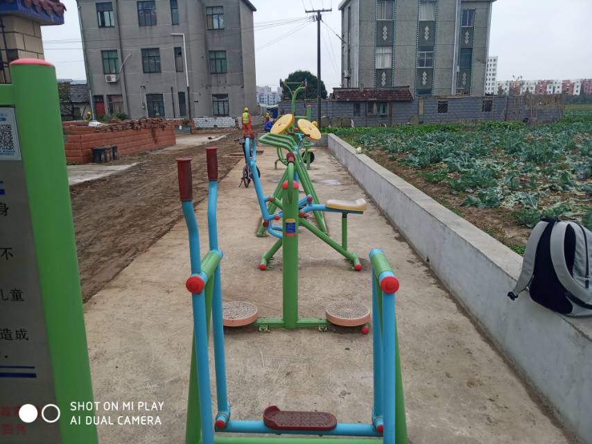 人民村高橋2組健身點(diǎn) 人民村高橋2組健身點(diǎn)