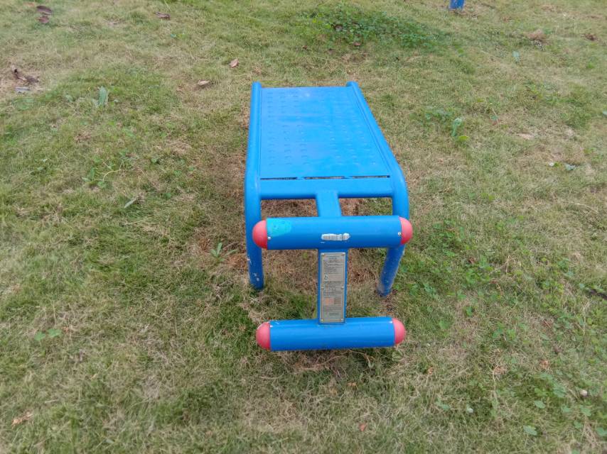 仰臥起坐板 仰臥起坐板