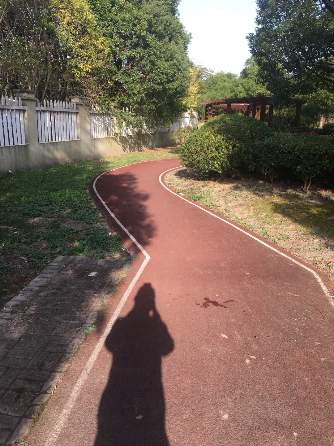 勤奮村健身步道 勤奮村健身步道