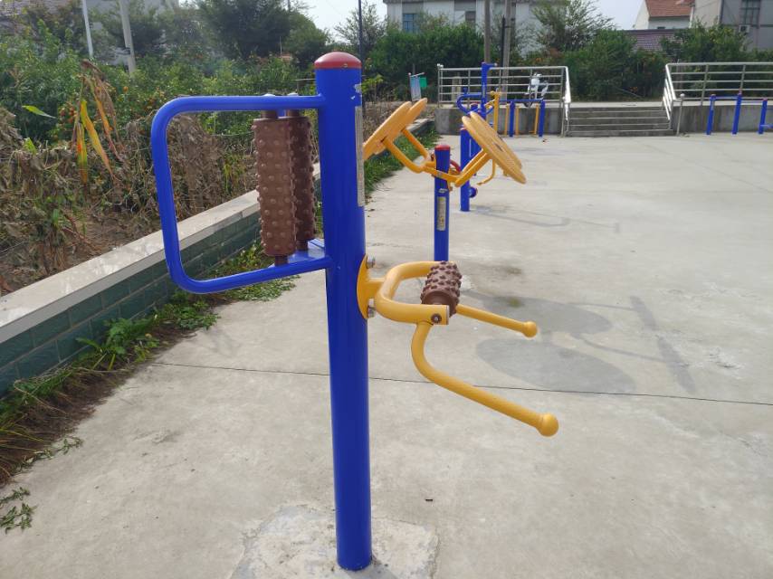 腰背按摩器 腰背按摩器