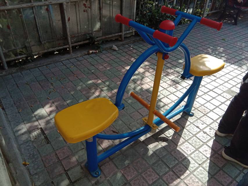 下肢康復(fù)器 下肢康復(fù)器