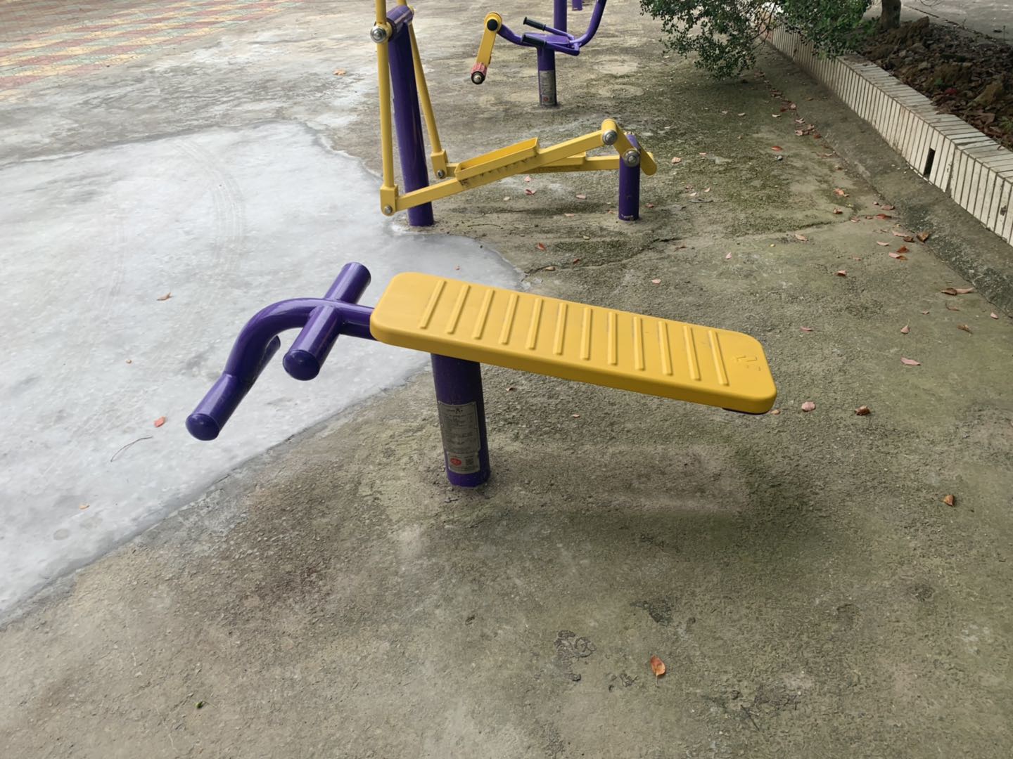 單人腹肌架 單人腹肌架