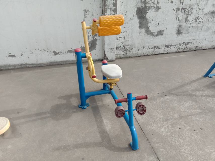 自重腰腹器 自重腰腹器