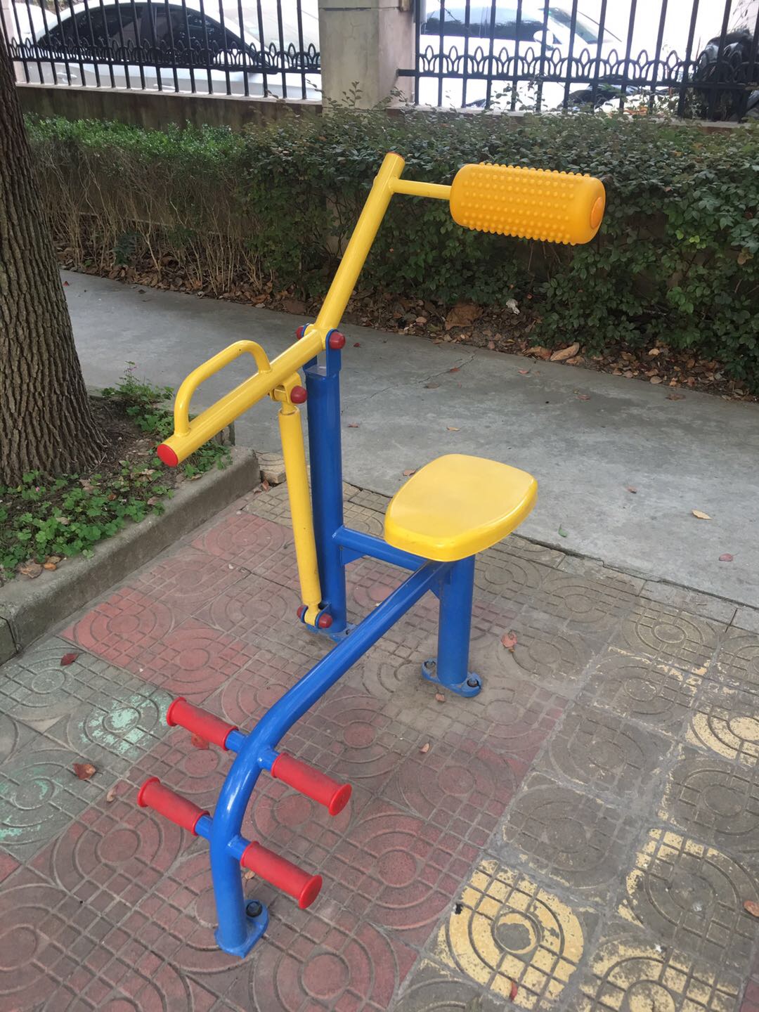 腹背鍛煉器 腹背鍛煉器