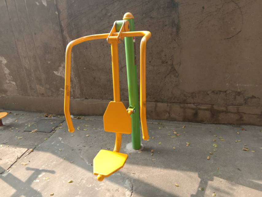 坐推訓(xùn)練器