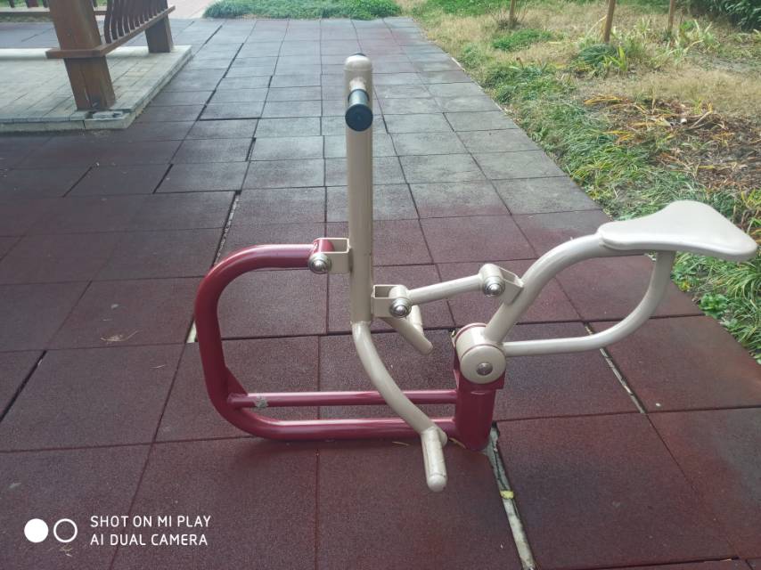 騎馬機(jī) 騎馬機(jī)