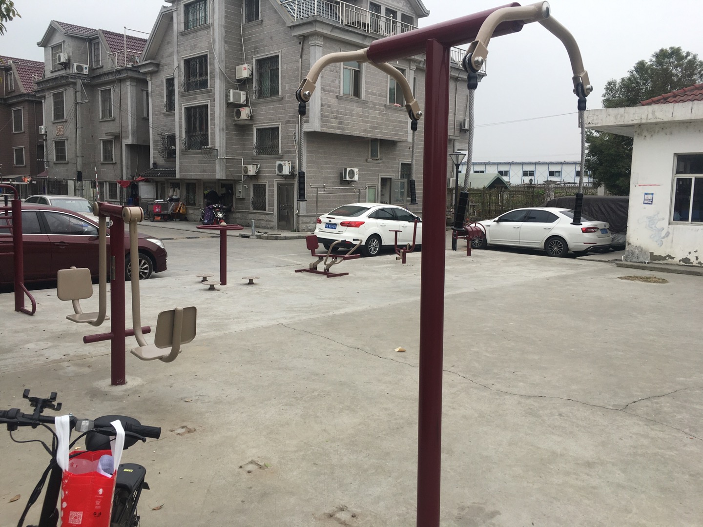 朱涇浜黎星苑一期益智健身點(diǎn)