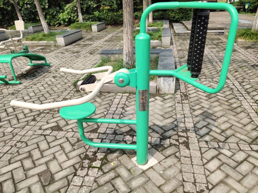 腰背按摩器 腰背按摩器