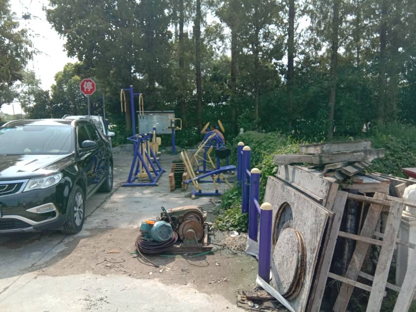 堡鎮財貿村11隊倉庫健身點