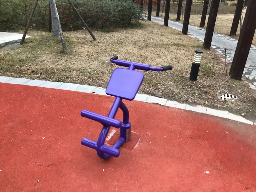 背肌訓練器 背肌訓練器