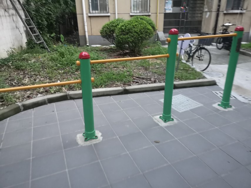 多聯壓腿架