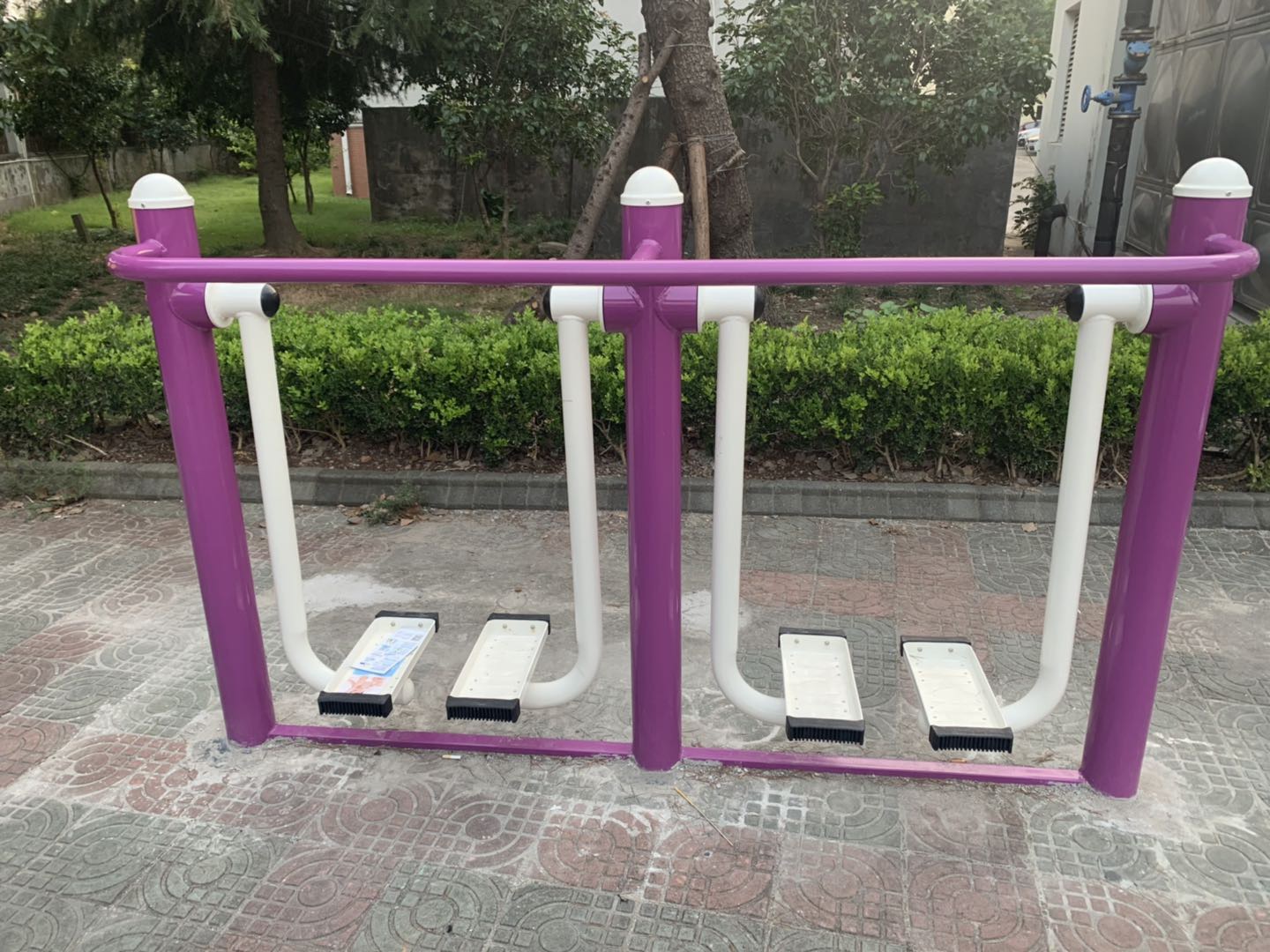 雙位漫步機