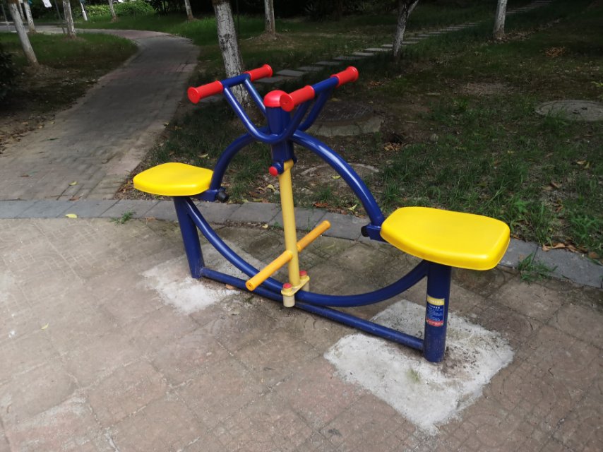下肢康復器