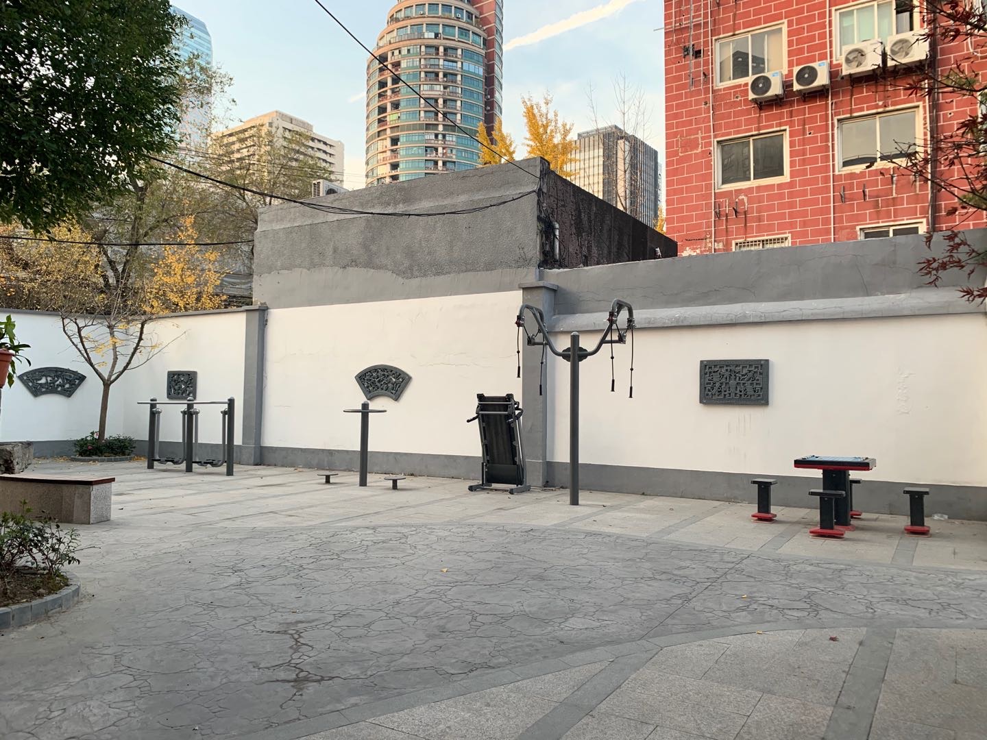 伊犁小區益智健身點