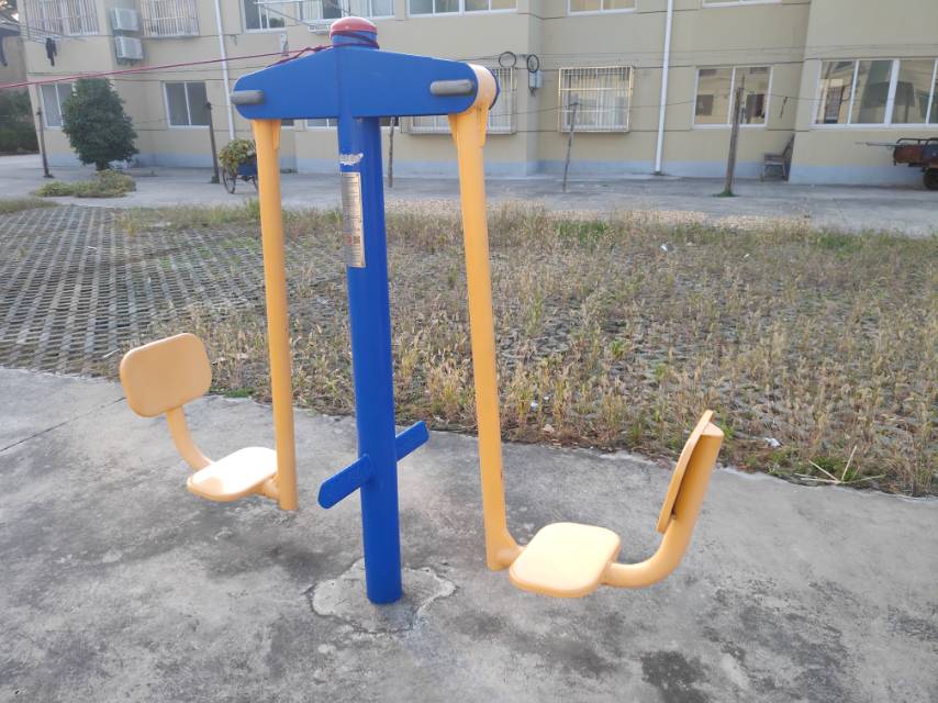 雙位蹬力器 雙位蹬力器