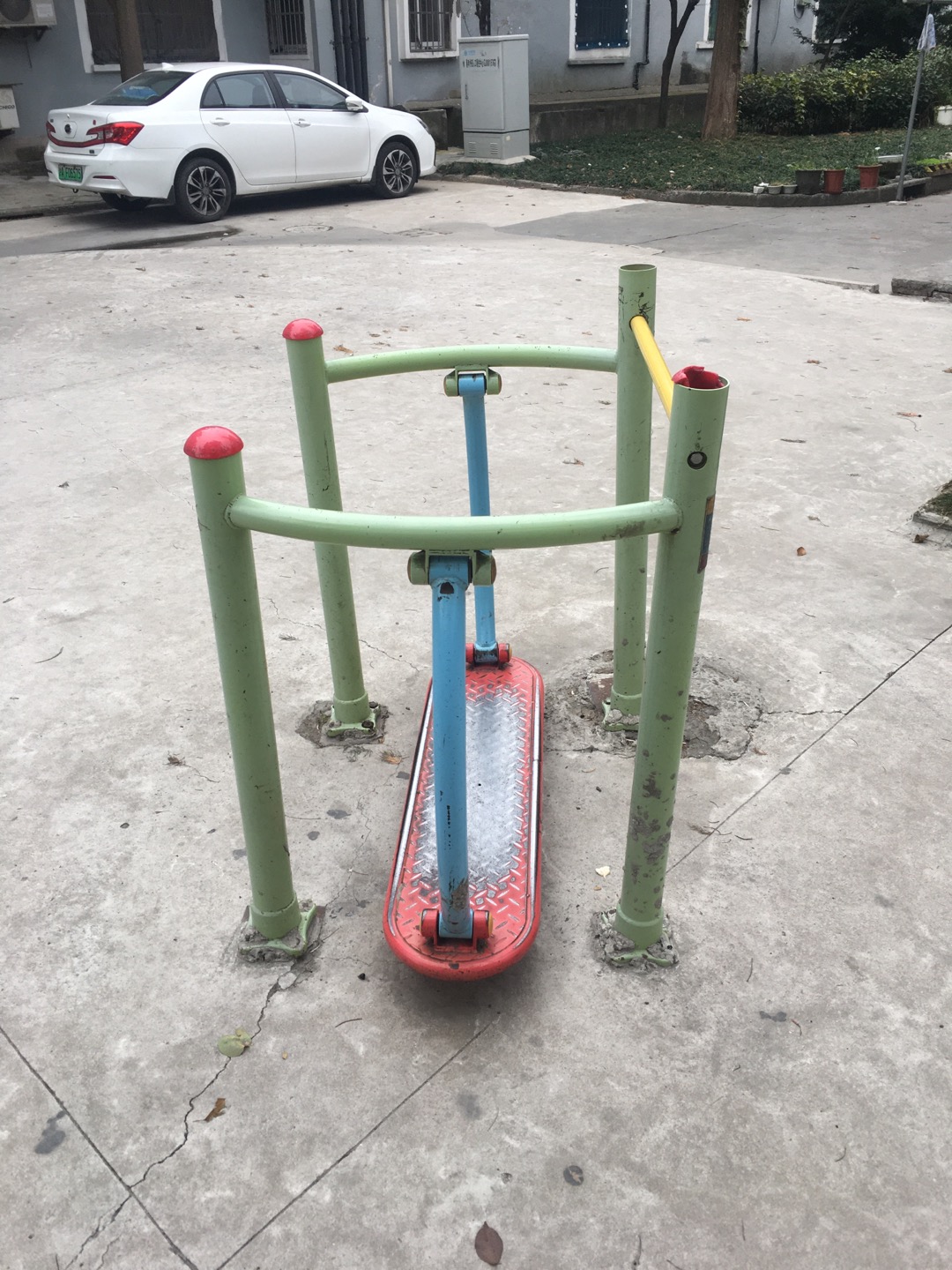 晃板健身器 晃板健身器