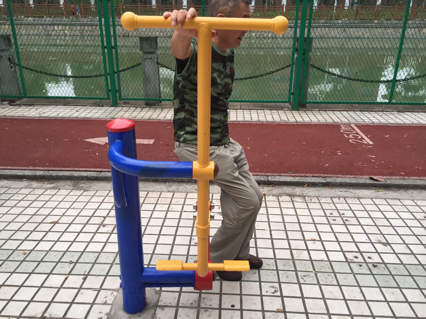 健騎機(jī)