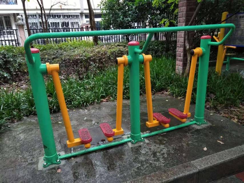 兩聯漫步機 兩聯漫步機