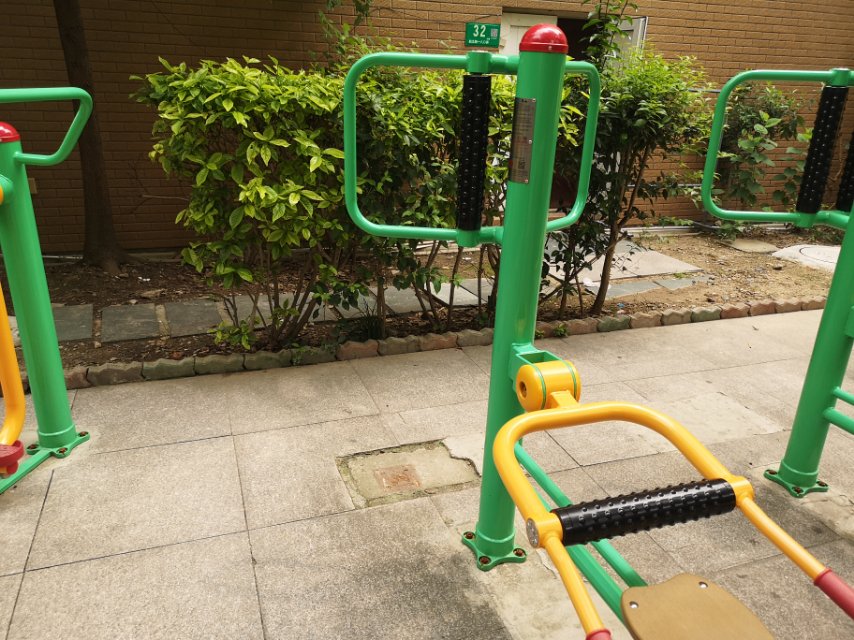 坐式腰背按摩器 坐式腰背按摩器