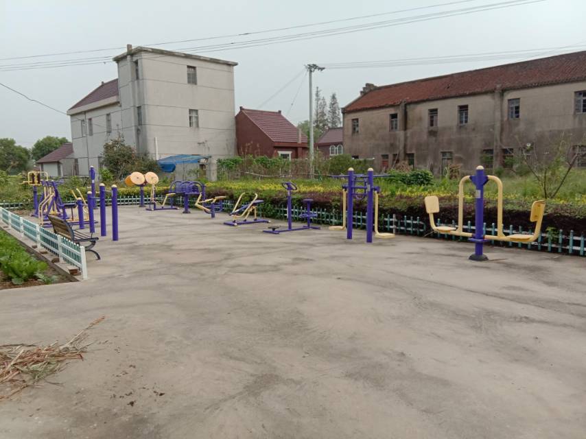 堡鎮(zhèn)四滧村23隊(duì)健身點(diǎn) 堡鎮(zhèn)四滧村23隊(duì)健身點(diǎn)