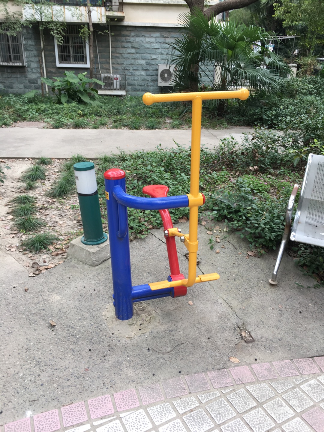 健騎機 健騎機