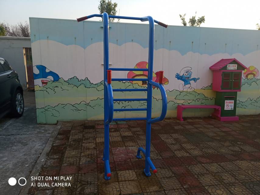 多功能訓(xùn)練器 多功能訓(xùn)練器