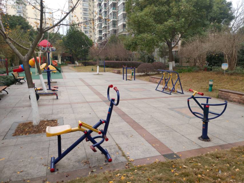 古龍五居居委B健身苑點(diǎn)