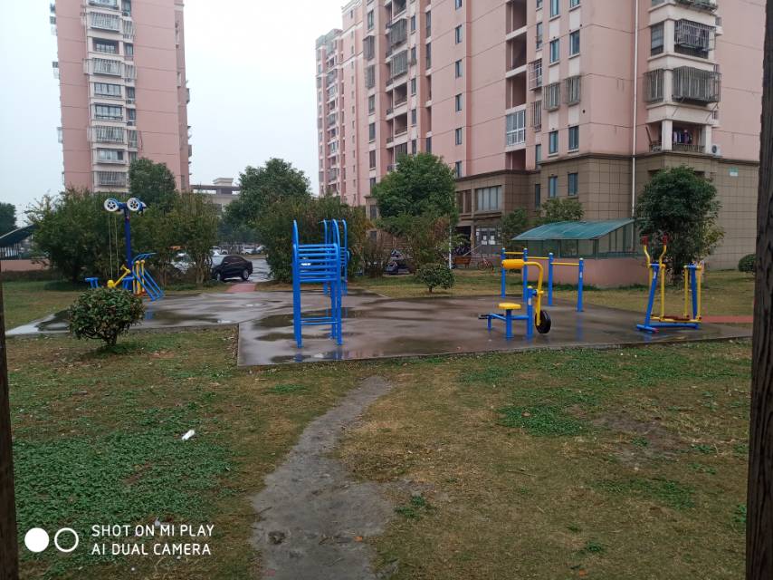 凌橋四居委健身點1 凌橋四居委健身點1