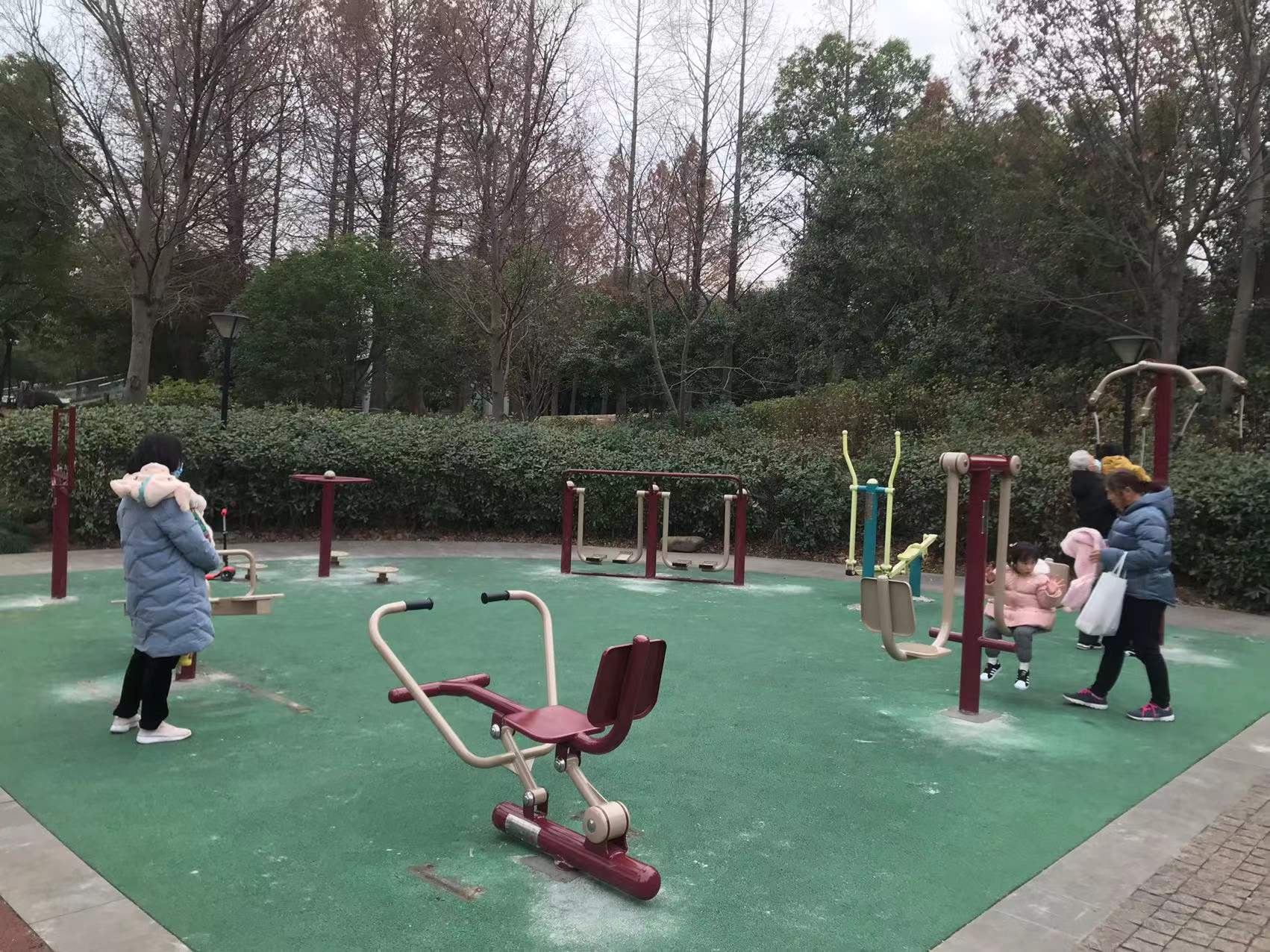 高爾夫公園市民益智健身點(diǎn)