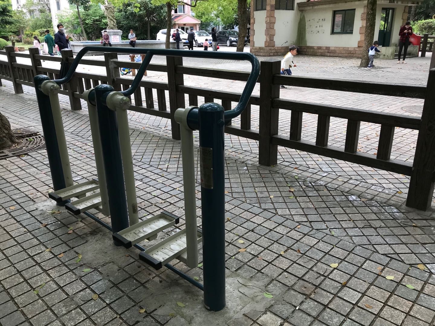 二位太空漫步機(jī) 二位太空漫步機(jī)