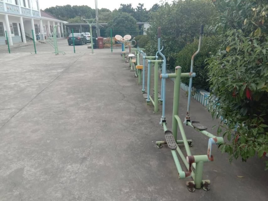大洪村健身點(diǎn) 大洪村健身點(diǎn)