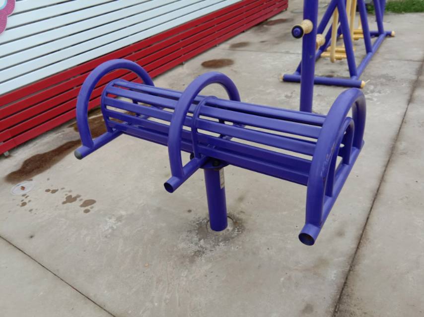 腰背伸展器 腰背伸展器