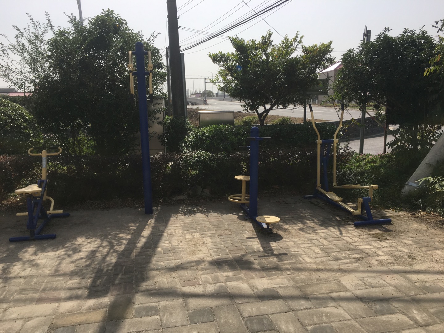 老港鎮大河村民委員會沈港7組健身苑點 老港鎮大河村民委員會沈港7組健身苑點