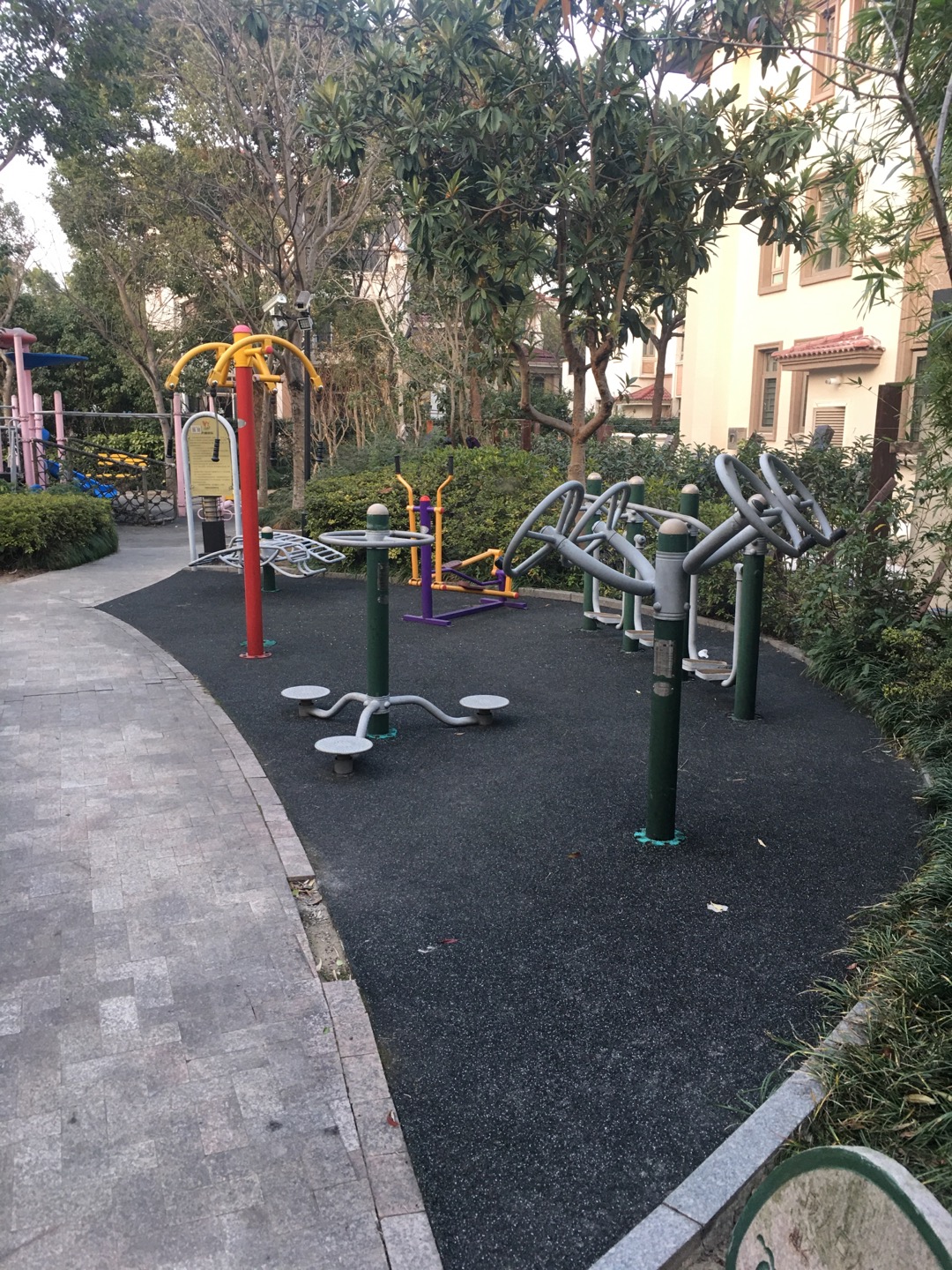 亭東美麗星城第一益智健身點