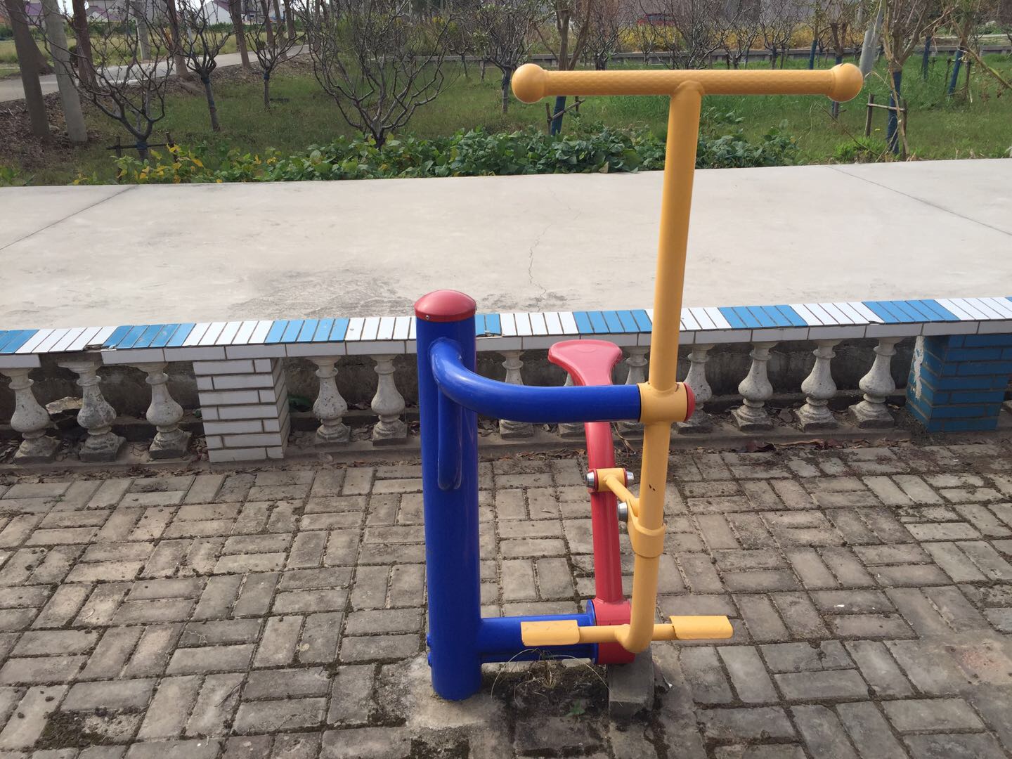 健騎機 健騎機