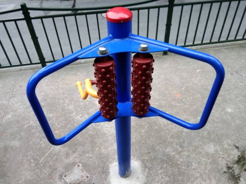 腰背按摩器 腰背按摩器