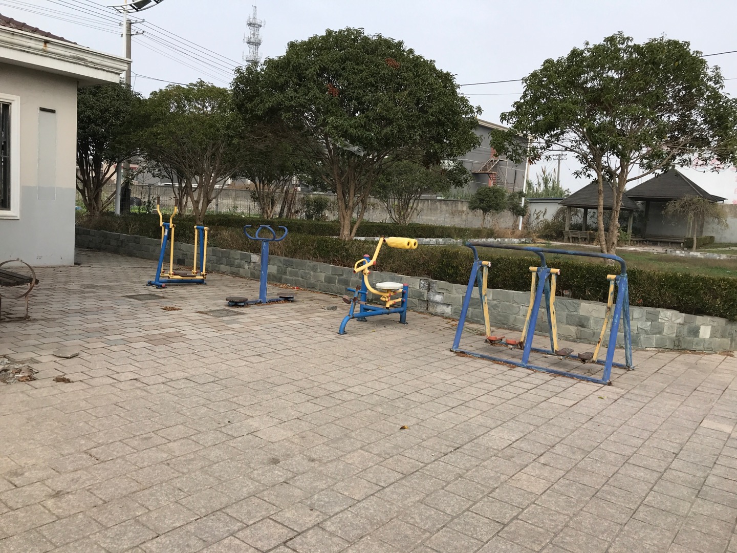 永和村一隊活動室健身點