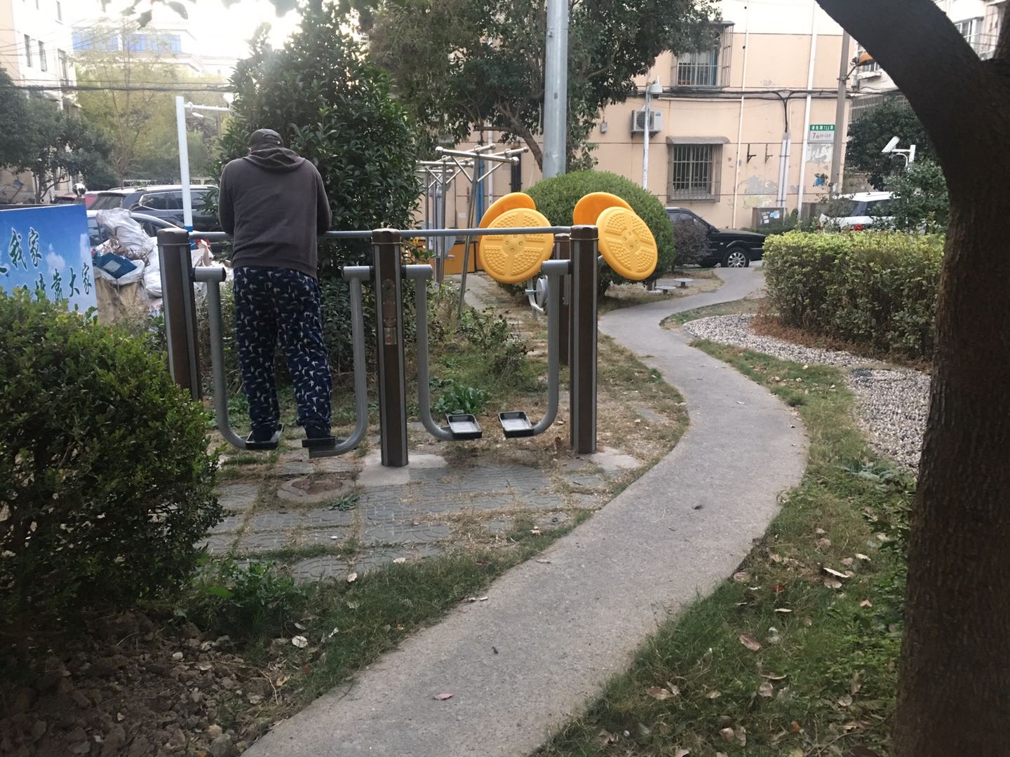 金光一村居委健身點(diǎn)2 金光一村居委健身點(diǎn)2