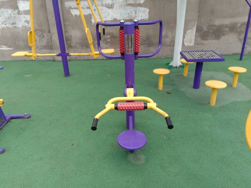 腰背按摩器 腰背按摩器