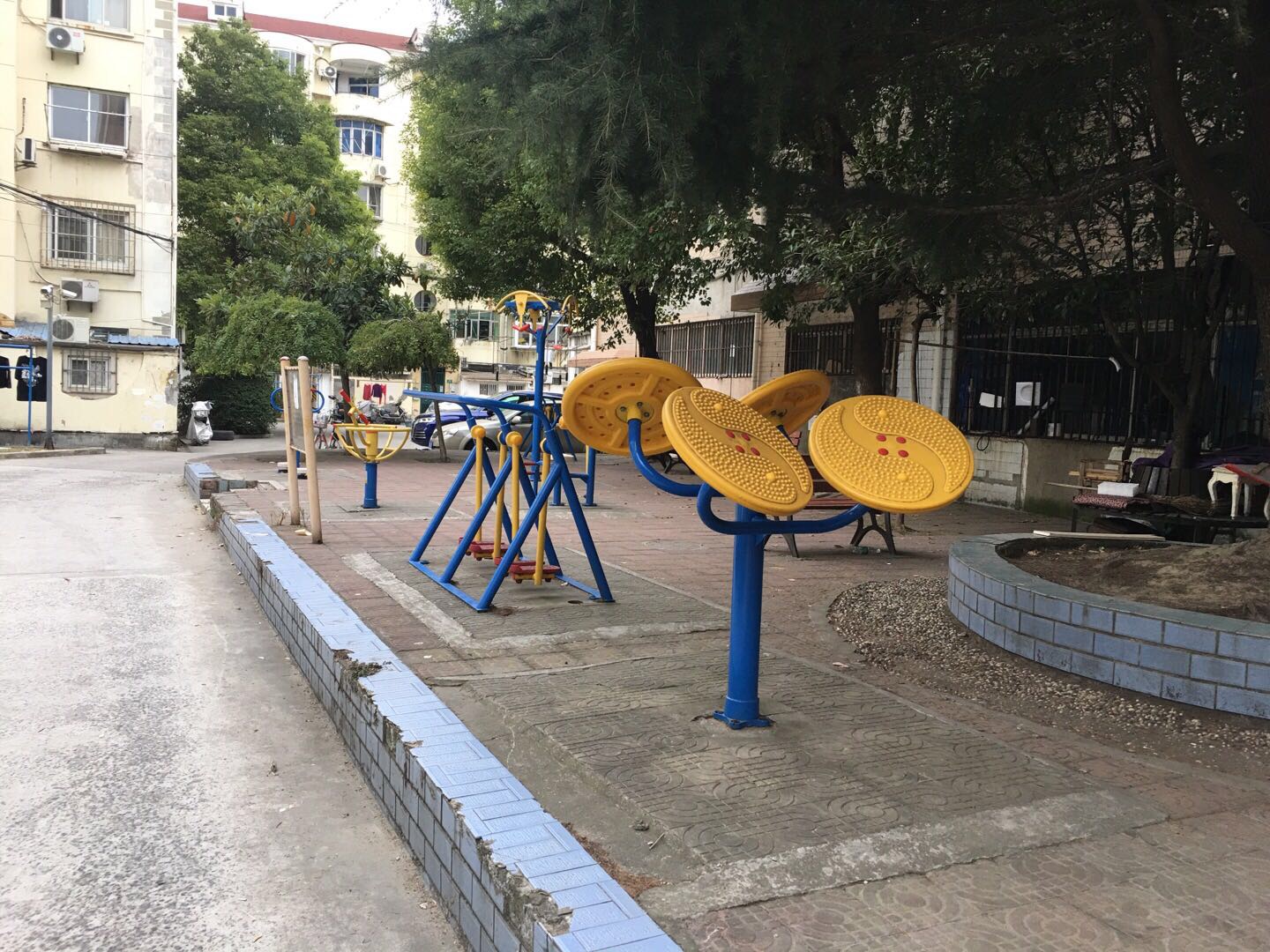 金楊四居小區健身點一