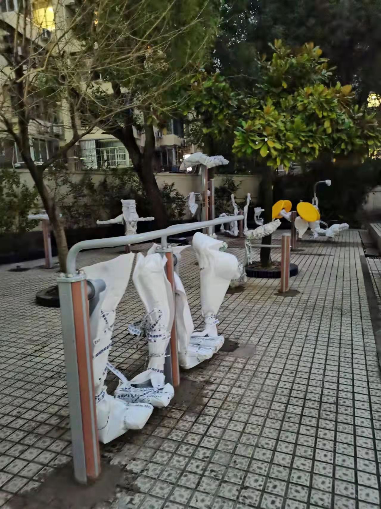 上鋼新村街道社區學校健身點