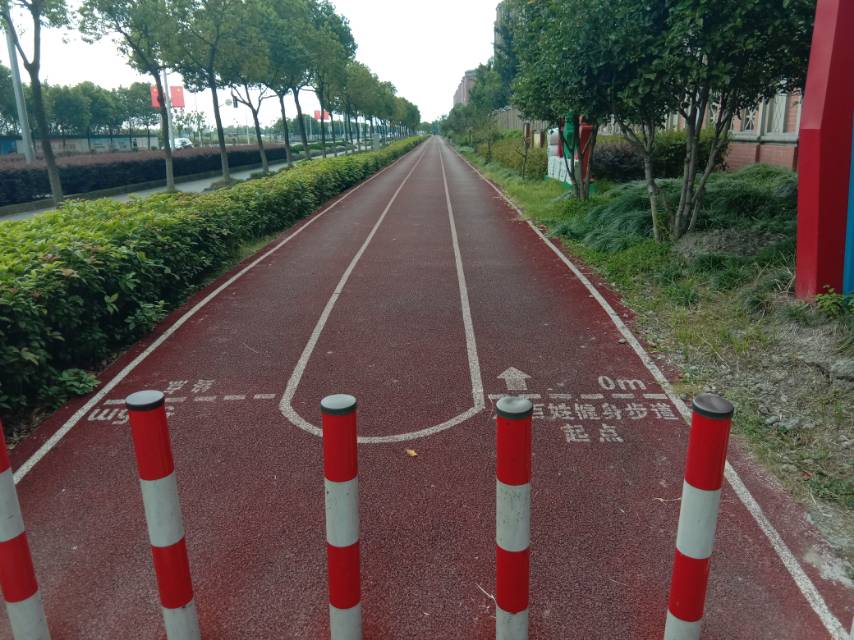 小昆山鎮文晉苑百姓健身步道