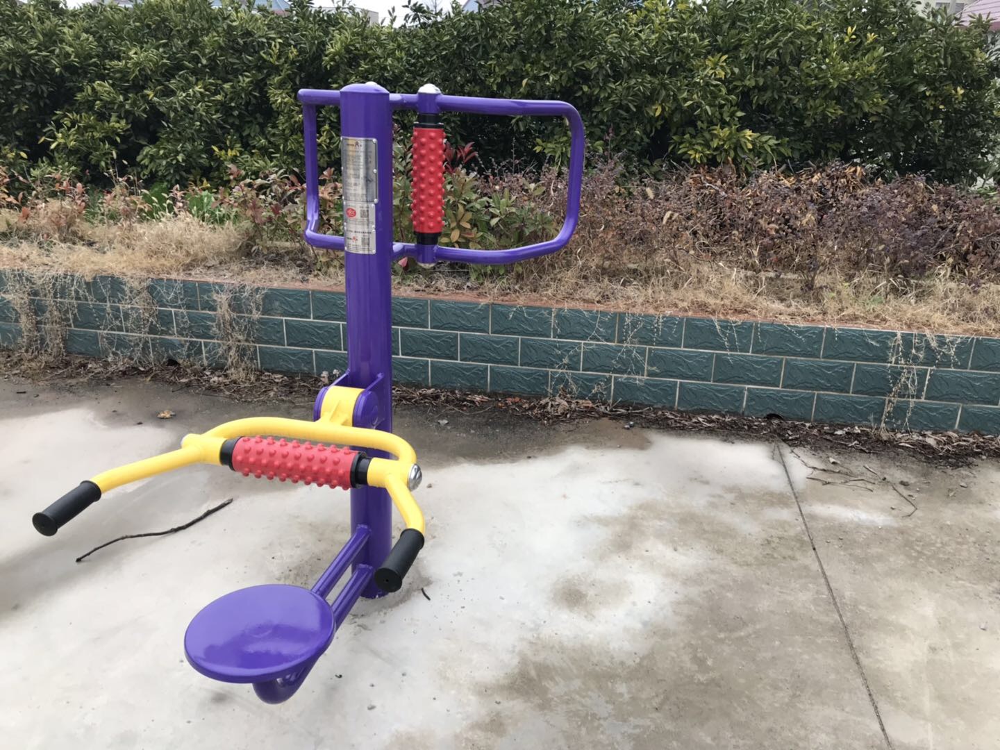 腰背按摩器 腰背按摩器