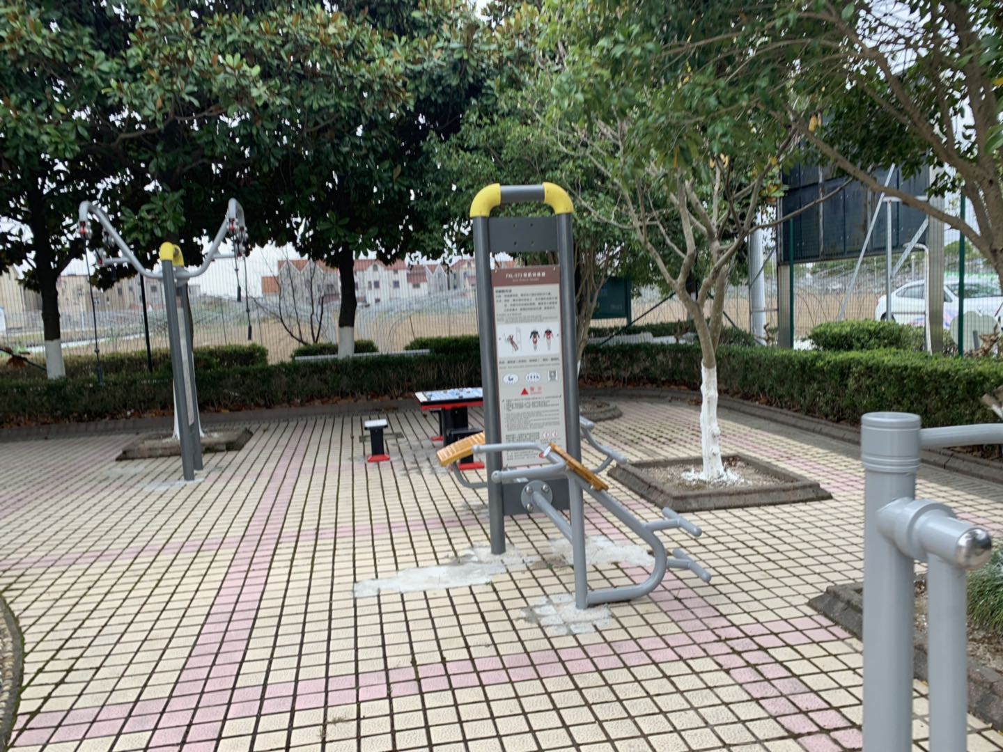 背肌訓(xùn)練器 背肌訓(xùn)練器