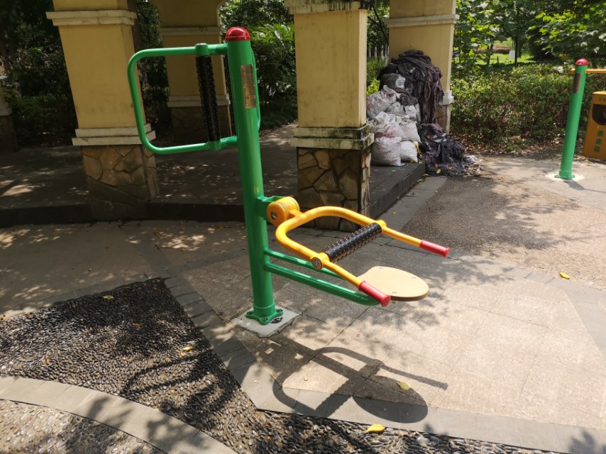 坐式腰背按摩器 坐式腰背按摩器