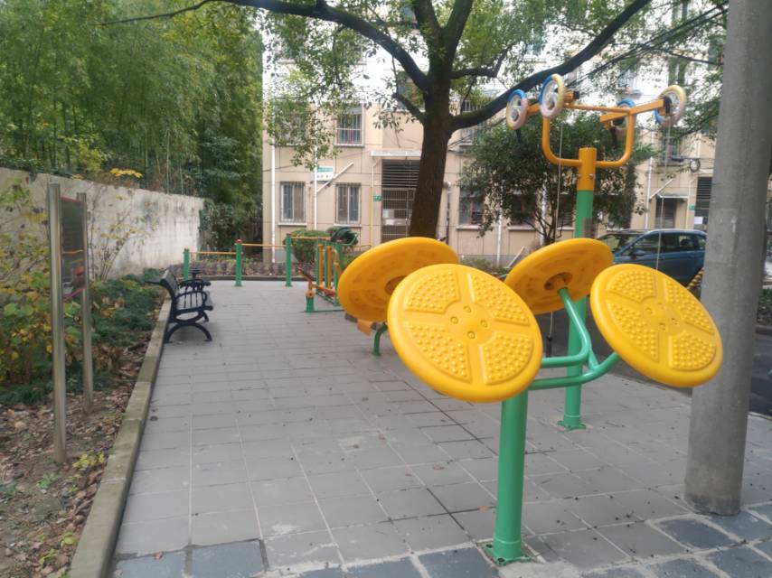 靜安三居委健身苑點C