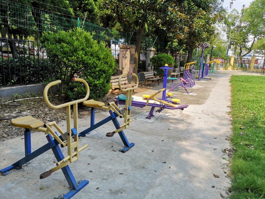 航華四村二居委健身苑點A