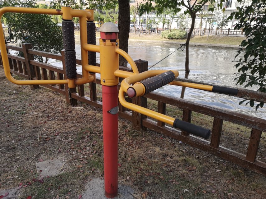 腰部按摩器 腰部按摩器