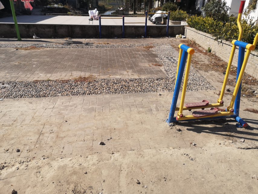沈莊2組健身點沈杜公路34號朝北 沈莊2組健身點沈杜公路34號朝北